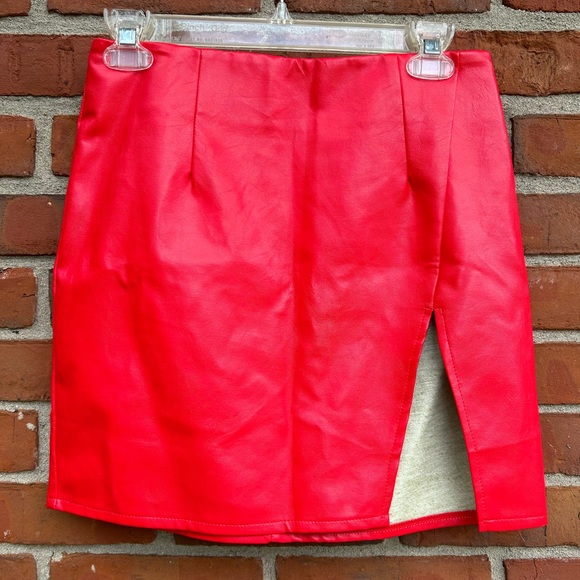 White Fox Boutique Dresses & Skirts - White Fox Boutique Red Faux Leather Split Leg Mini Skirt NWT